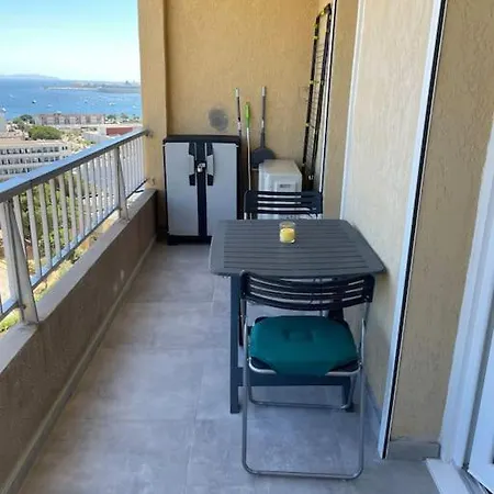 Le Pélican Magnifique F2 Ajaccio (Corsica)